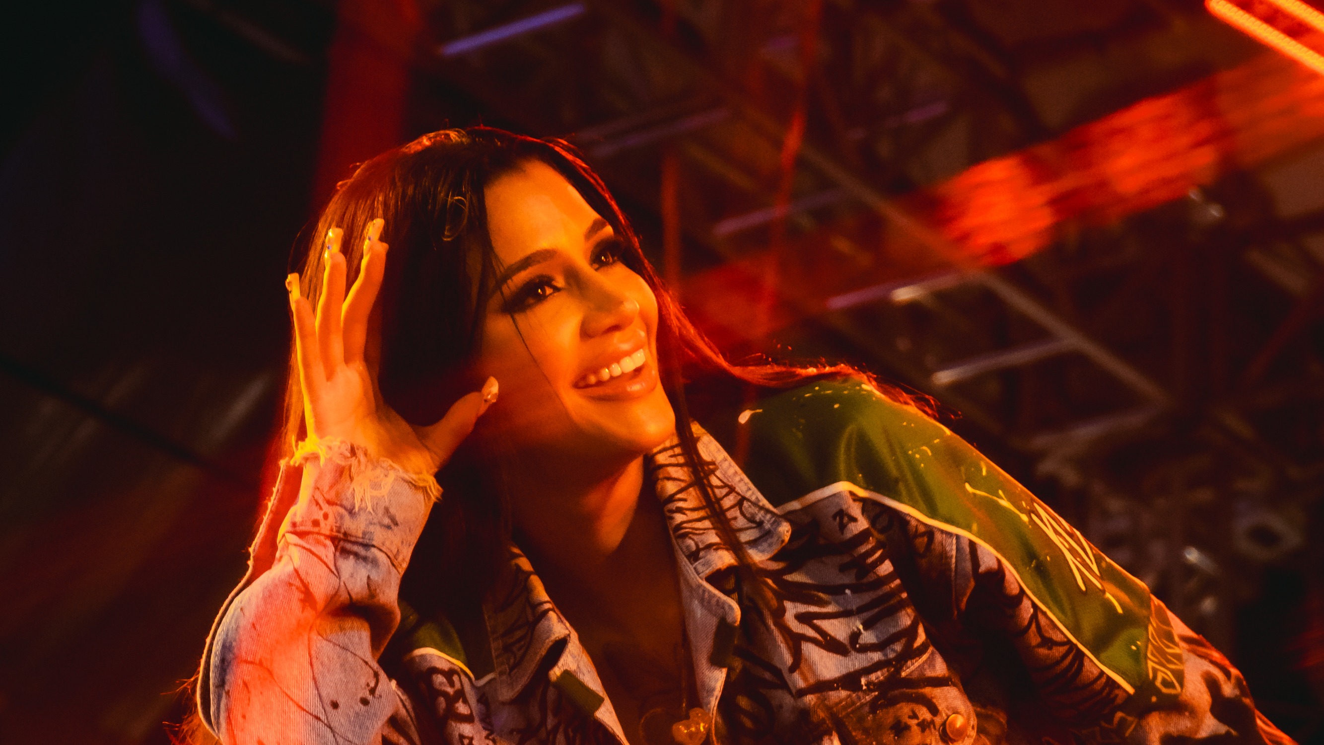 Show de encerramento com Azzy