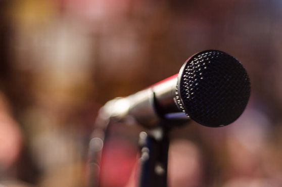 Ondas Poéticas: Nilze Benedicto com Escritoras Vivas 